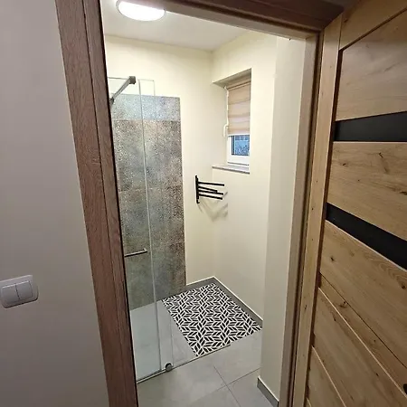 Nad Zalewem Przy Guzowatej